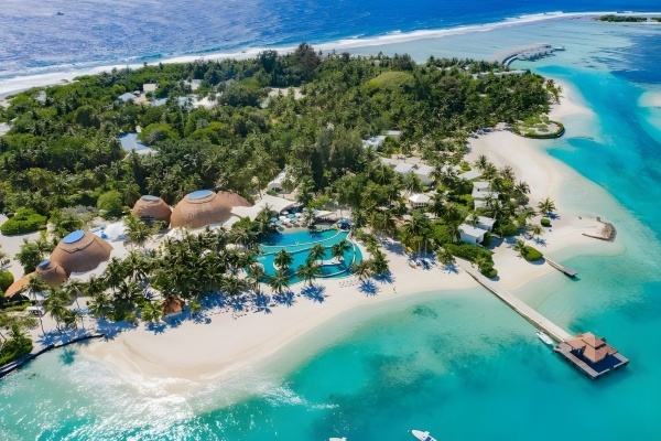 Holiday Inn Resort Kandooma Maldives - 10 éjszakás