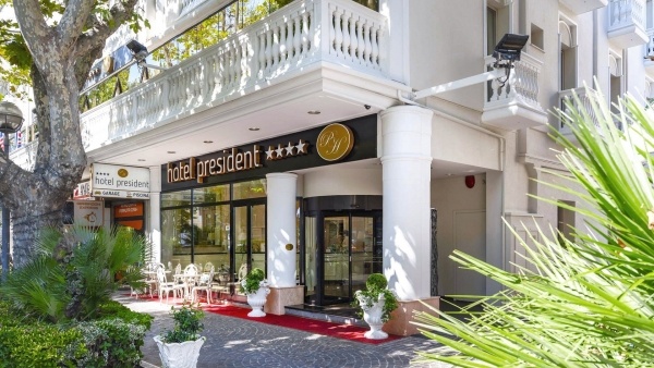 President - 10 éjszakás