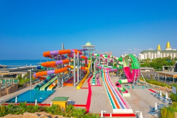 Delphin Palace Hotel***** -UAI, repülővel