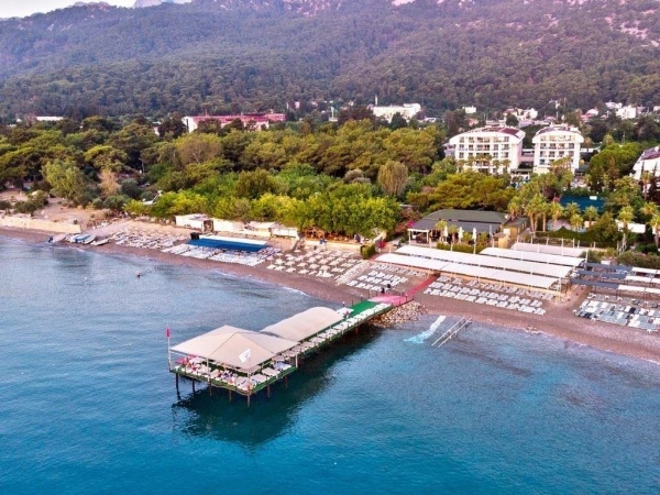 Ring Beach Hotel *****