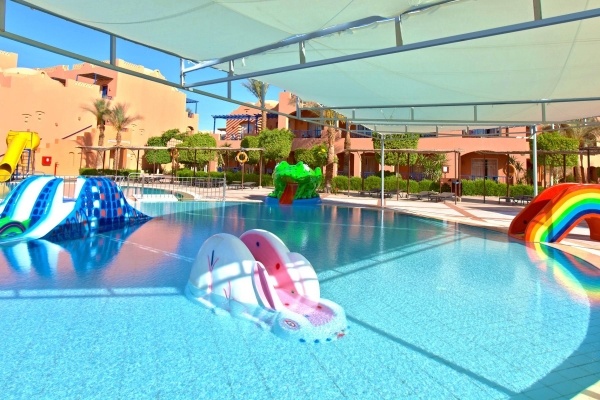 JAZ MAKADI OASIS RESORT *****