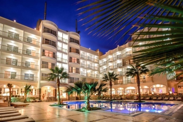 Royal Star Beach Resort (Ex. The Three Corners Royal Star Beach) ****