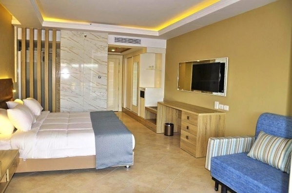 Titanic Royal Resort *****