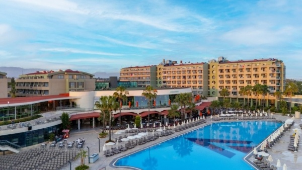 Vonresort Golden Coast***** - UAI, repülővel