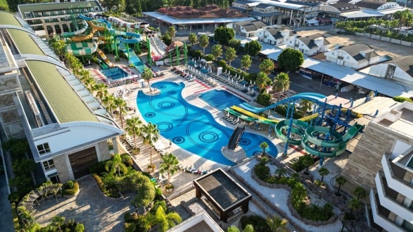 Crystal Waterworld Aqua Collection *****
