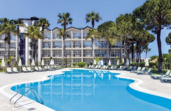 Dobedan World Palace *****