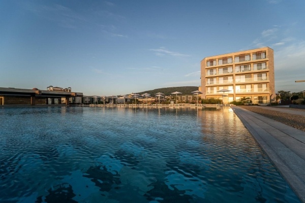 Hvd Reina Del Mar *****