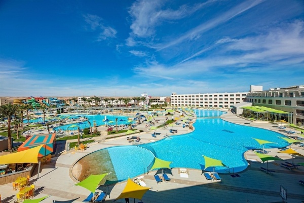 Titanic Resort & Aqua Park Hurghada ****