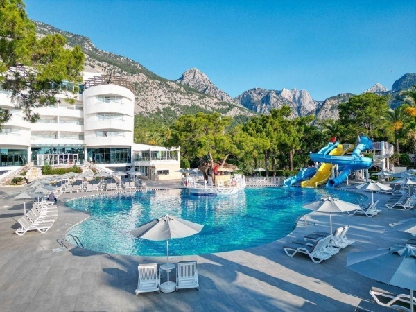 Catamaran Quality Times *****