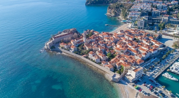 Élmények a Fekete hegyek országában