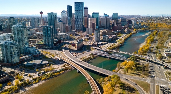 Sziklás-hegység, Yellowstone és Kanada