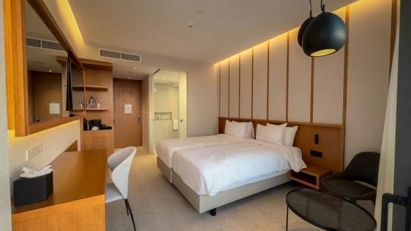 Radisson Beach Resort Larnaca *****