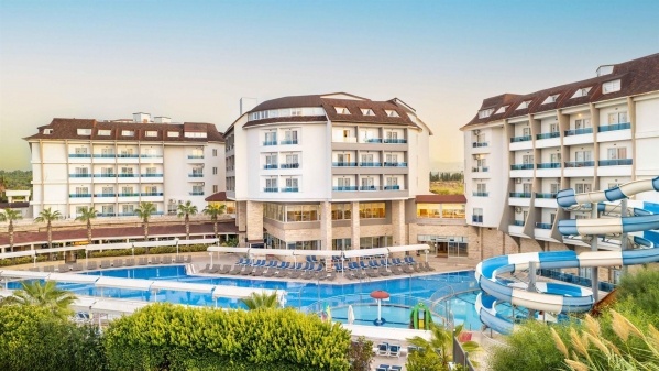 Ramada Resort By Wyndham Side ****