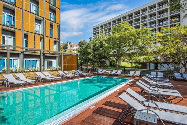 Pestana Casino Studios **** Funchal repülővel