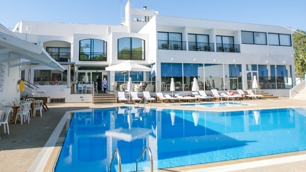 Park Beach Hotel - 10 éjszakás