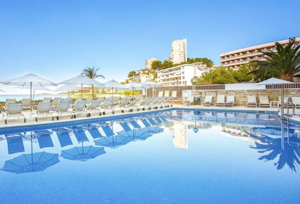 Be Live Adults Only Marivent