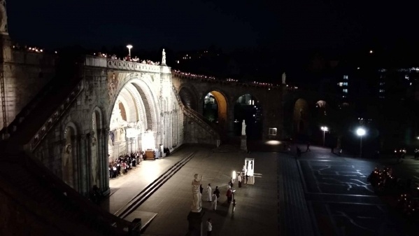 A FRANCIA RIVIÉRA TENGERPARTI PIHENÉSSEL - A Ligur part legfényesebb csillagai és a Cőte d`Azur gyöngyszemei