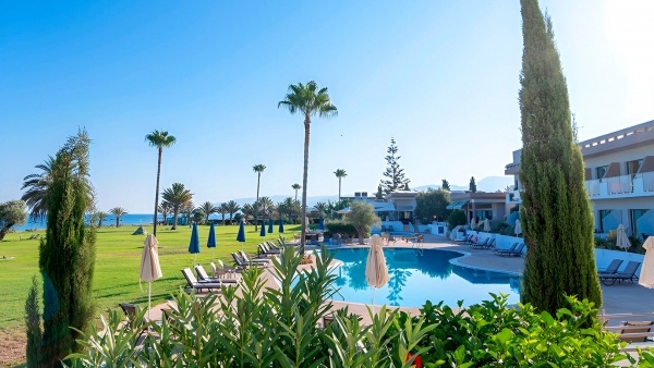 Natura Beach Hotel & Villas - 3 éjszakás