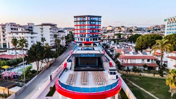 Granada Luxury Red +16 Adult *****