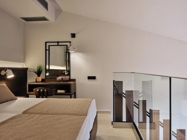 Letsos Hotel & Luxury Suites ****