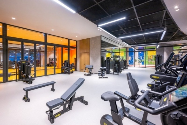 The Land Of Legends Nickelodeon  *****