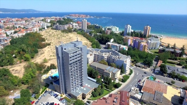 Kamenec Nessebar ***