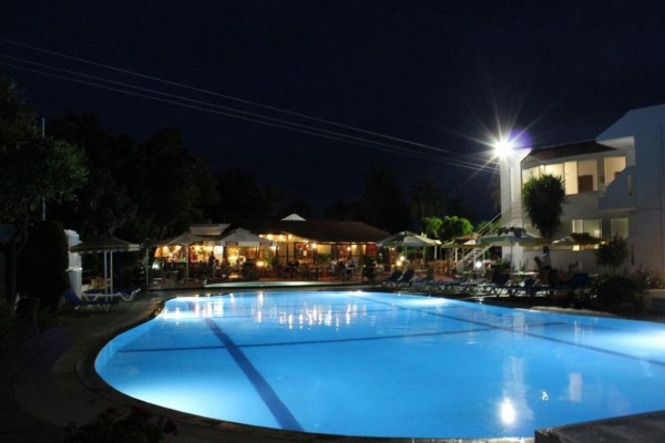 Asterias Bay ***, Görögország