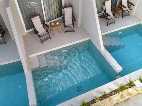 Golden Coast Suites ****