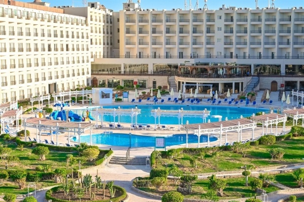 Sunrise Azalea Aqua Park Resort ****