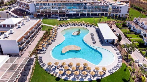 Ap Cabanas Beach & Nature