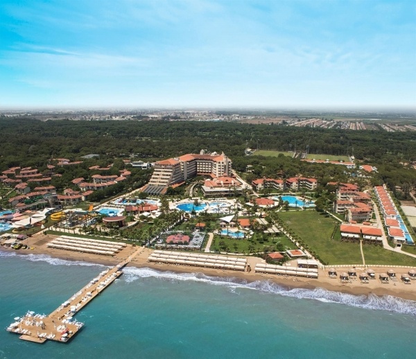Bellis Deluxe Hotel *****