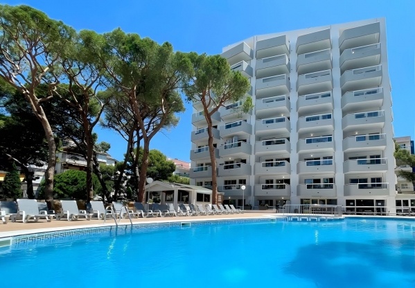 Rentalmar Blue Beach Apartments - 4 éjszakás