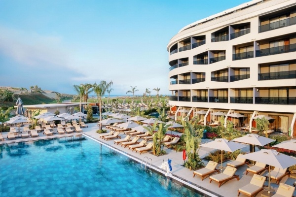 Liu Resorts *****