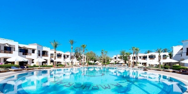 Amphoras Beach