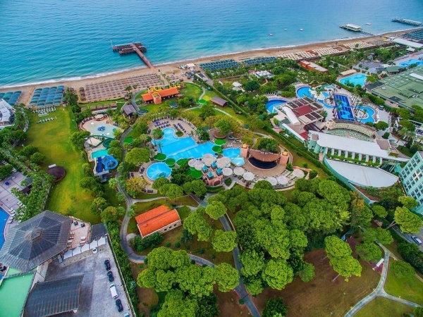 Gloria Verde Resort *****