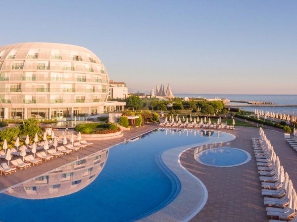 Gold Island Selected Hotel *****