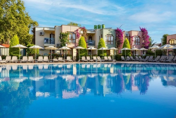 Von Resort Golden Beach *****
