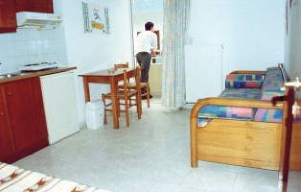 Roxani Hotel ***, Görögország