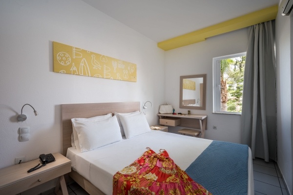 Meropi Hotel ****, Görögország