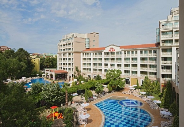 Alba Hotel ****