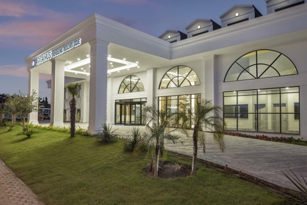 Arcanus Trendline Resort Side *****