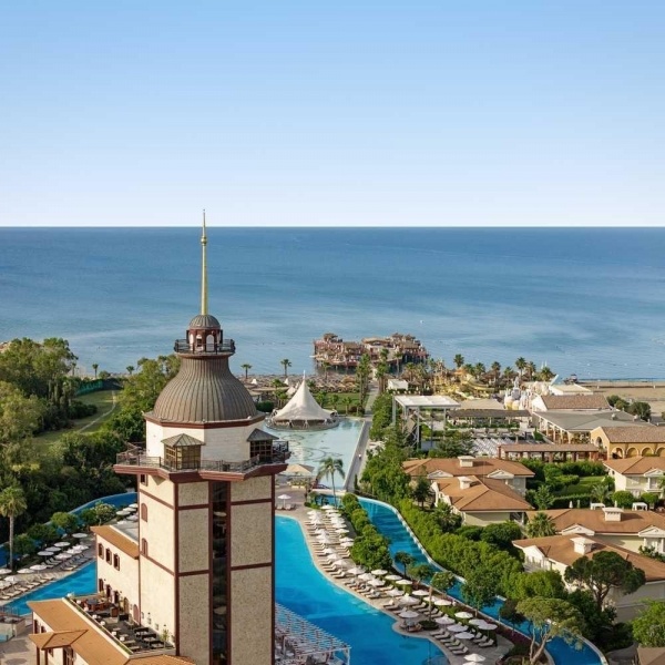 Mardan Palace *****