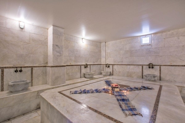 Arsi Hotel ****