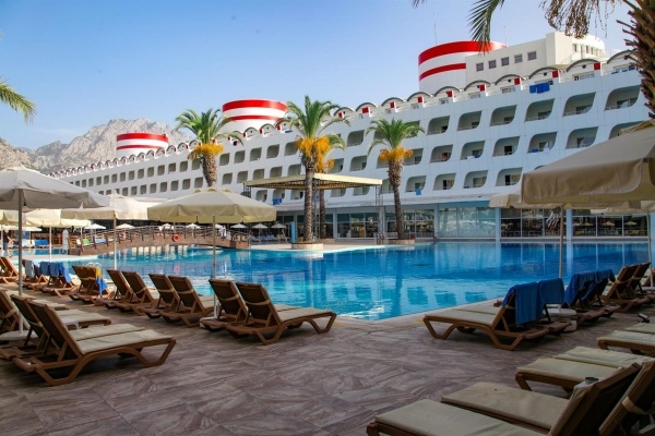 Transatlantik Hotel & Spa *****