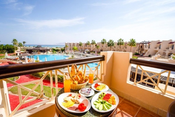 Ivy Cyrene Sharm Resort ****