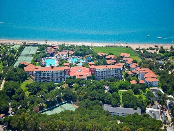Belconti Resort Hotel *****