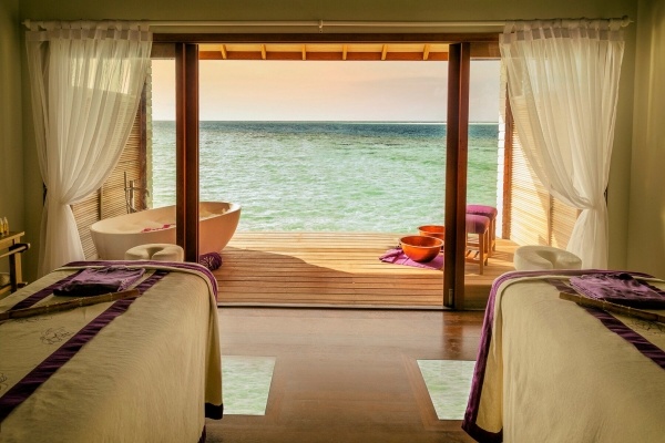 Hurawalhi Island Resort - 4 éjszakás