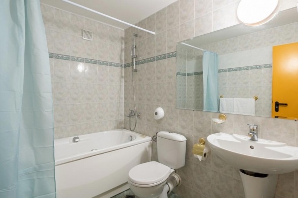 Trakia Hotel ***