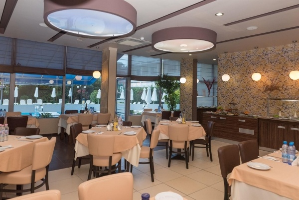 Regata Palace ****
