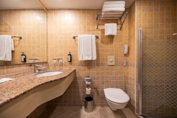 Vonresort Golden Beach *****- UAI, repülővel